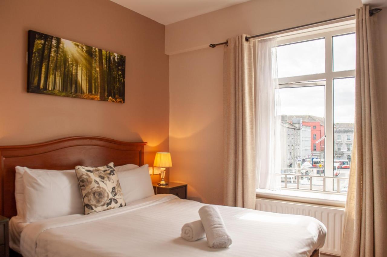 Hotel Thirteen On The - Eyre Square 3*